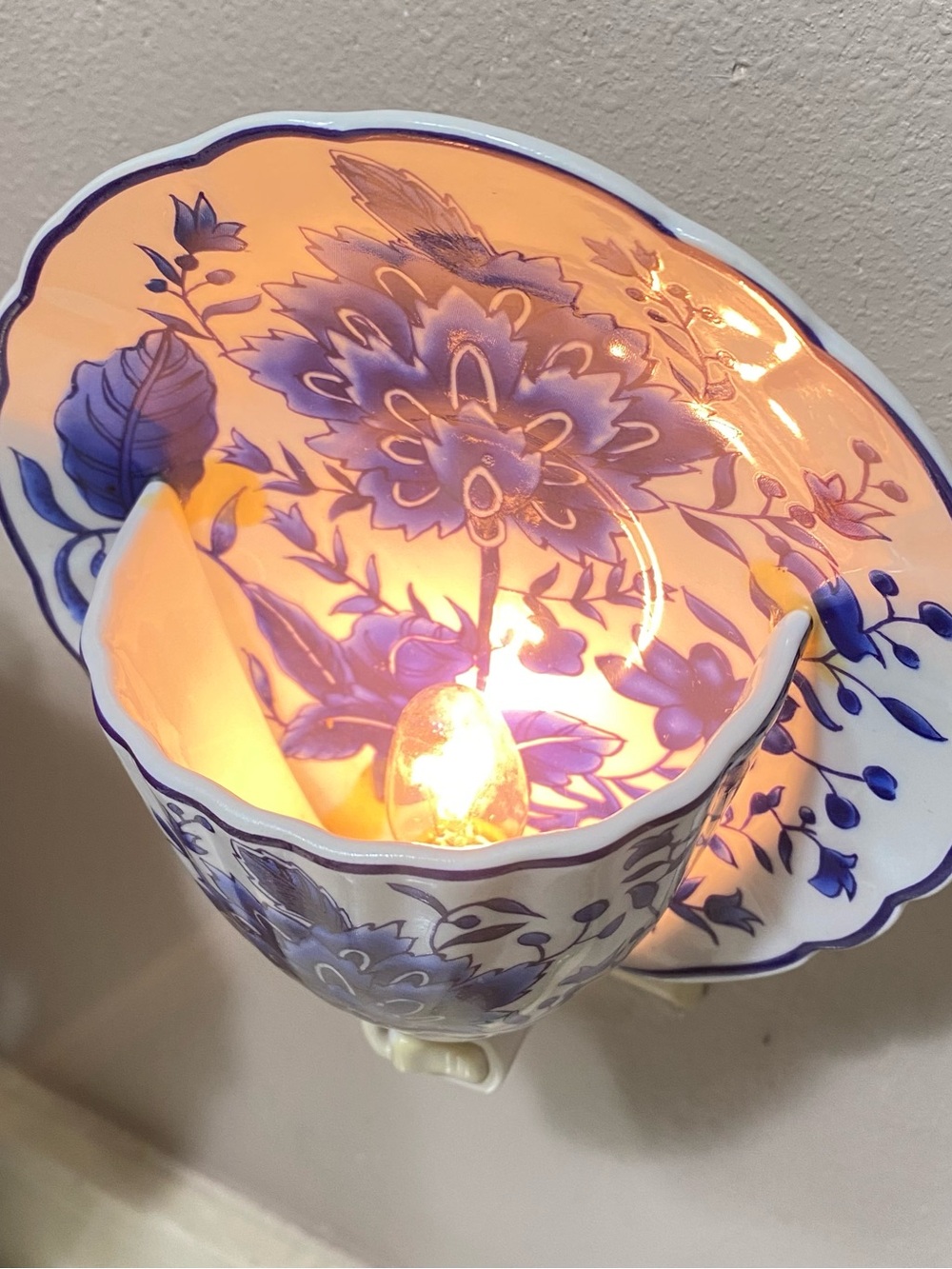 Formalities by Baum Bros Blue Floral Porcelain Teacup Saucer Night Light  VTG - Picture 7 of 10